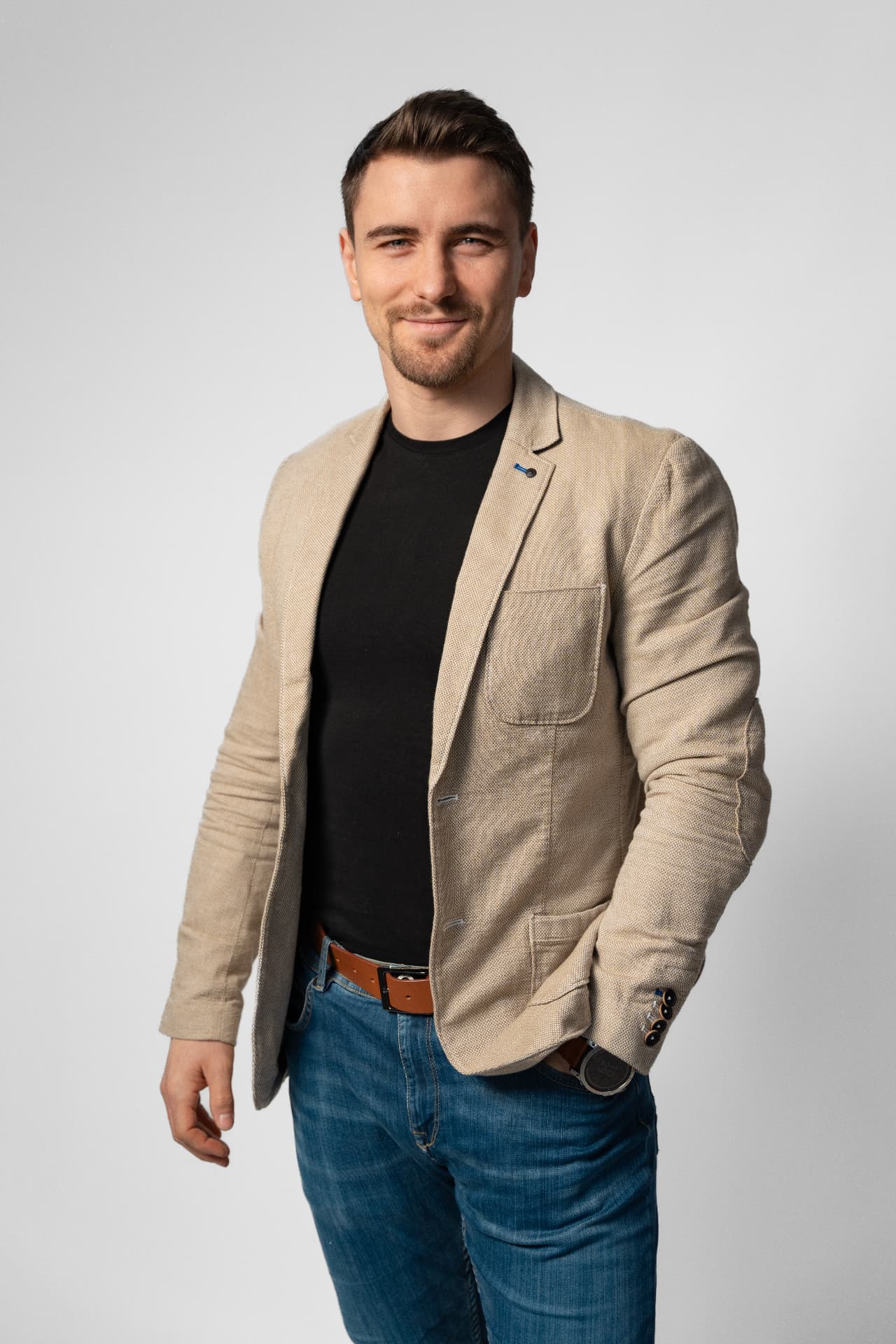 Oldřich Varga při přípravě prodeje nemovitosti